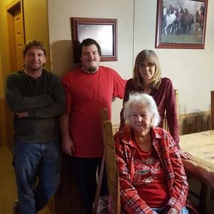 Meet your Posher, Connie